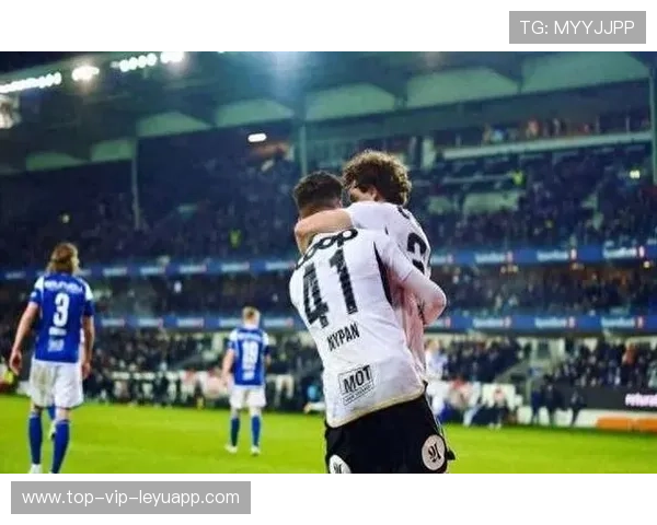 曼联锋线补强计划加速，冬窗或签下新援，曼联冬窗转会